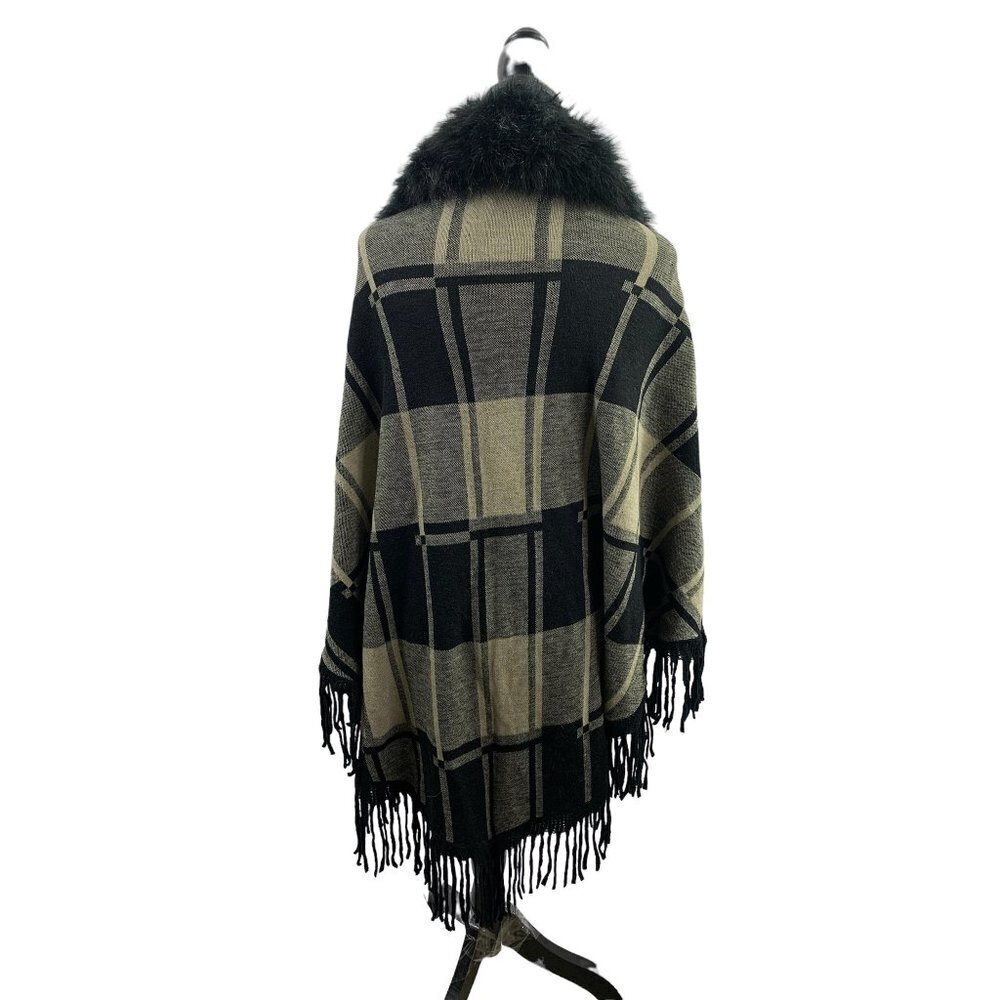 Women's Black & Tan Fuzzy Neck Cape - Picture 2 of 5